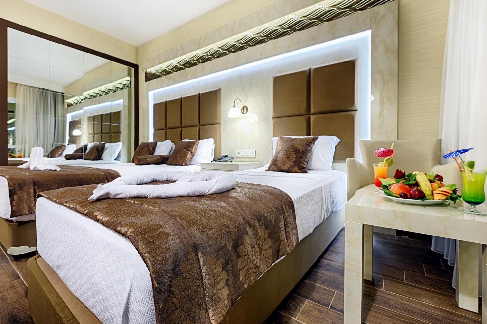 Kilikya Hotel Kizkalesi Rum bild