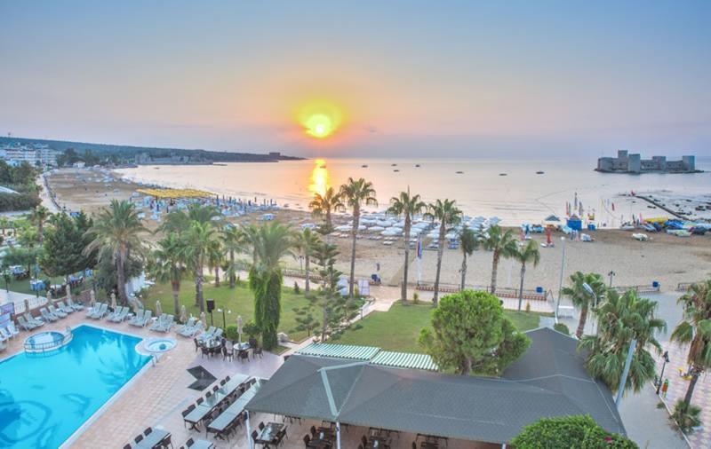 Kilikya Hotel Kizkalesi Exteriör bild